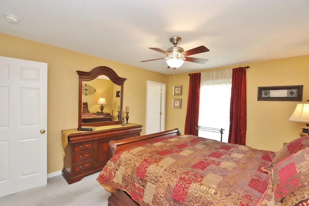 19 Sprucewood Drive Eddington ME 04428