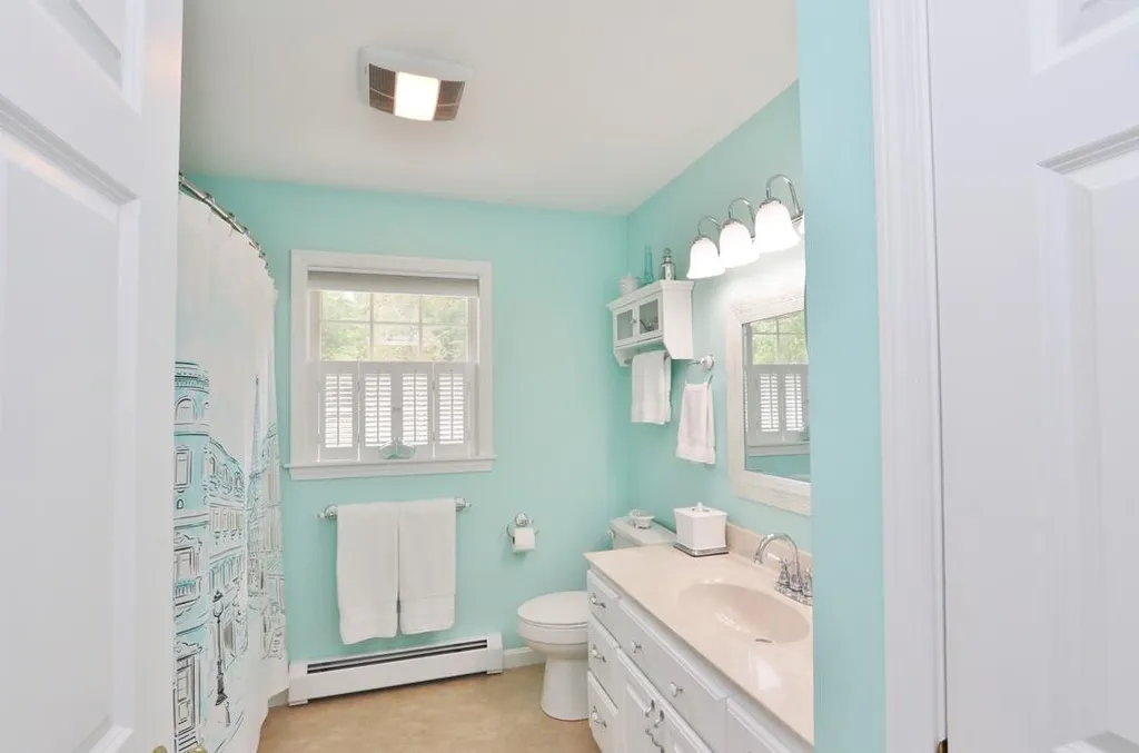 19 Sprucewood Drive Eddington ME 04428