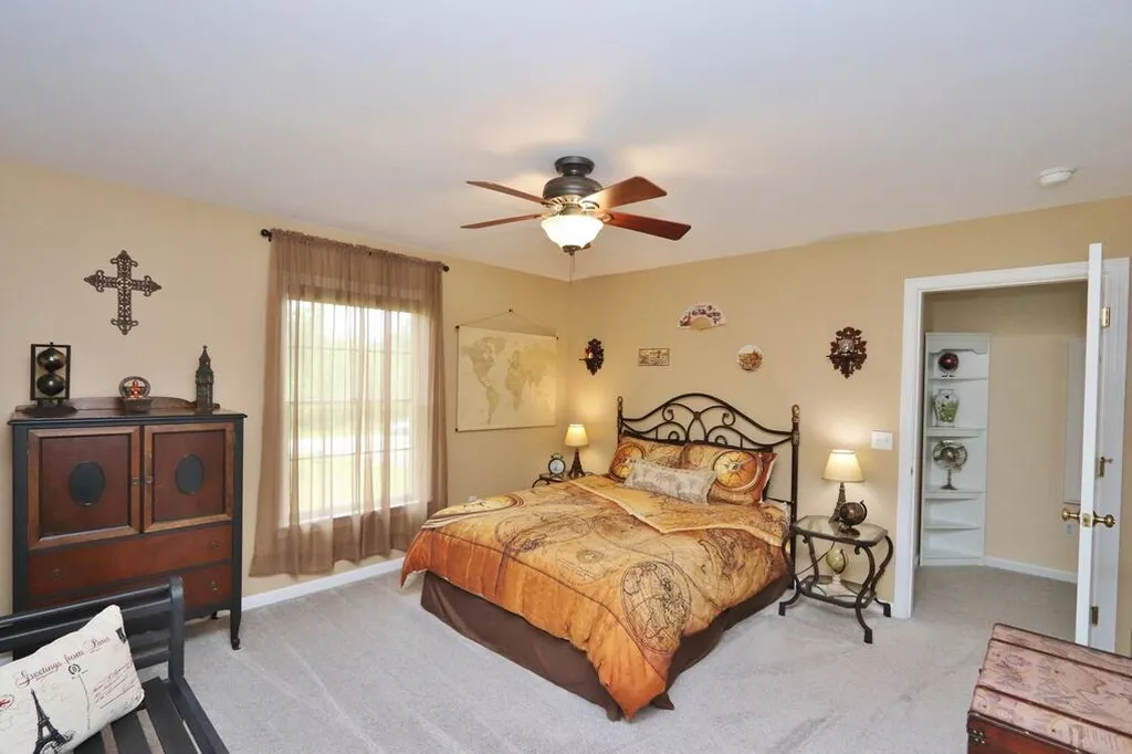19 Sprucewood Drive Eddington ME 04428