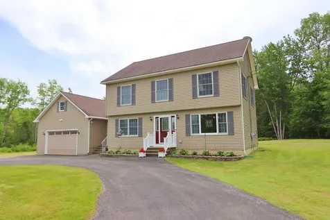 19 Sprucewood Drive Eddington ME 04428