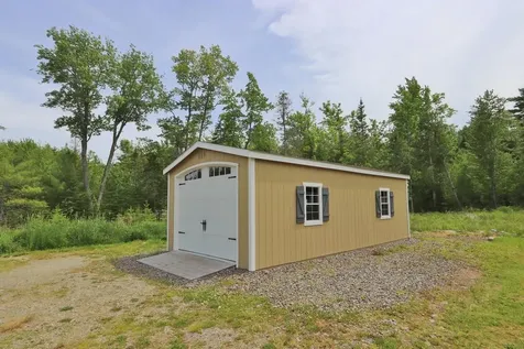 19 Sprucewood Drive Eddington ME 04428