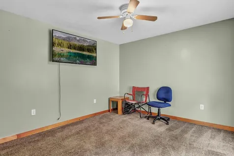 33 Gardiner Street Sherman ME 04776