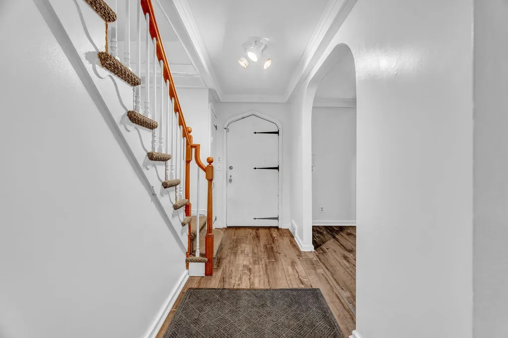 39 Manning Avenue Lewiston ME 04240