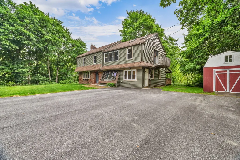 39 Manning Avenue Lewiston ME 04240