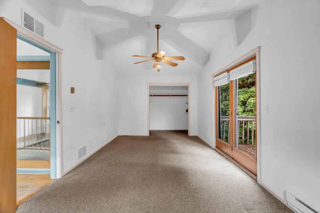 39 Manning Avenue Lewiston ME 04240