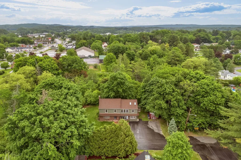39 Manning Avenue Lewiston ME 04240