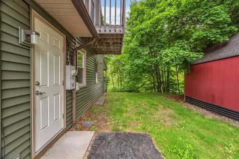 39 Manning Avenue Lewiston ME 04240