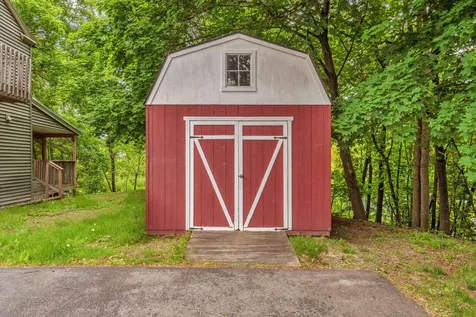 39 Manning Avenue Lewiston ME 04240
