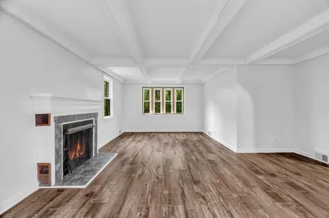 39 Manning Avenue Lewiston ME 04240