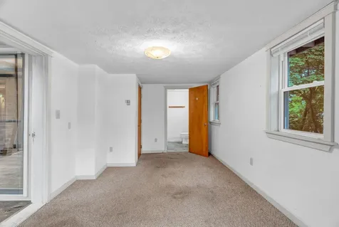 39 Manning Avenue Lewiston ME 04240