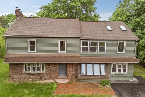 39 Manning Avenue Lewiston ME 04240