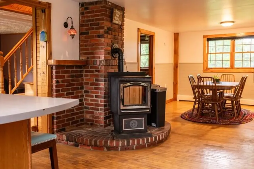 19 Stetson Road Newport ME 04953