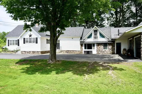 19 Stetson Road Newport ME 04953