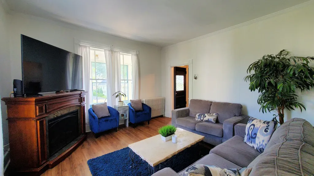 423 Hammond Street Bangor ME 04401