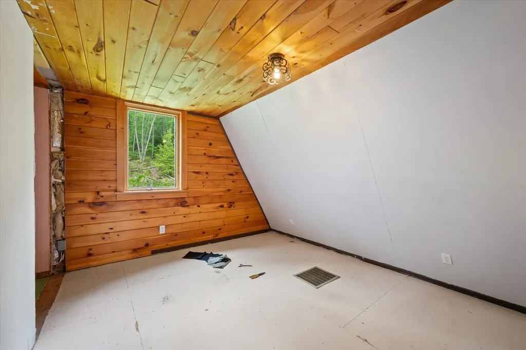 351 Bagley Mountain Road Lincoln ME 04457