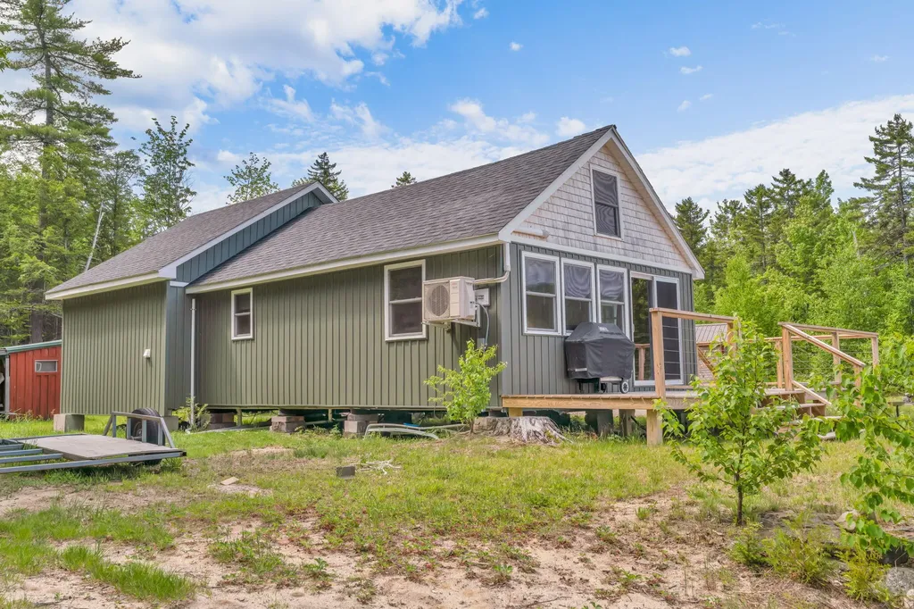 538 Cedar Lake Road T3 R9 Nwp ME 04462
