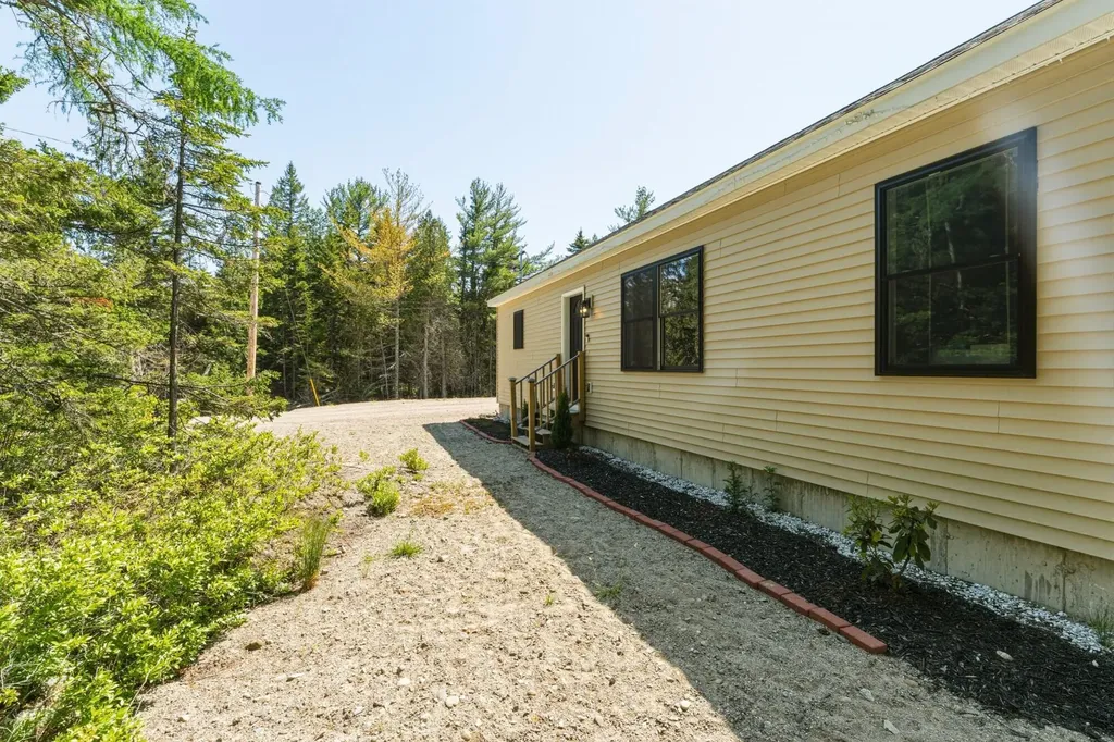 38 Alder Lane Tremont ME 04612