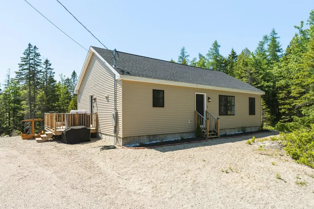 38 Alder Lane Tremont ME 04612