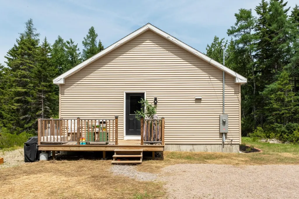 38 Alder Lane Tremont ME 04612