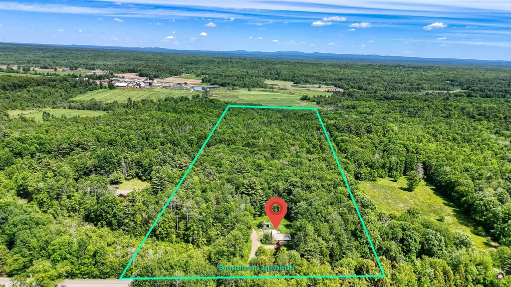 1075 Hill Road Clinton ME 04927