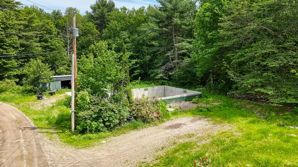1075 Hill Road Clinton ME 04927