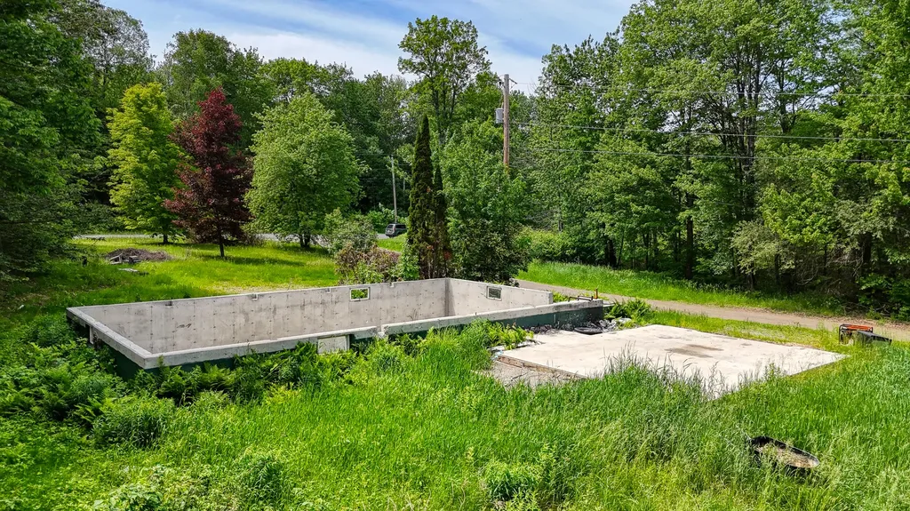 1075 Hill Road Clinton ME 04927