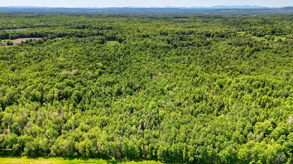 1075 Hill Road Clinton ME 04927