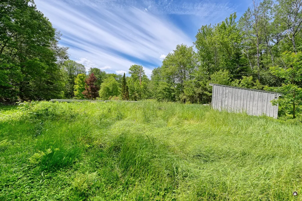 1075 Hill Road Clinton ME 04927