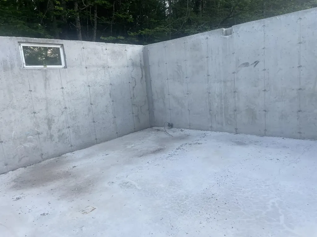 1075 Hill Road Clinton ME 04927