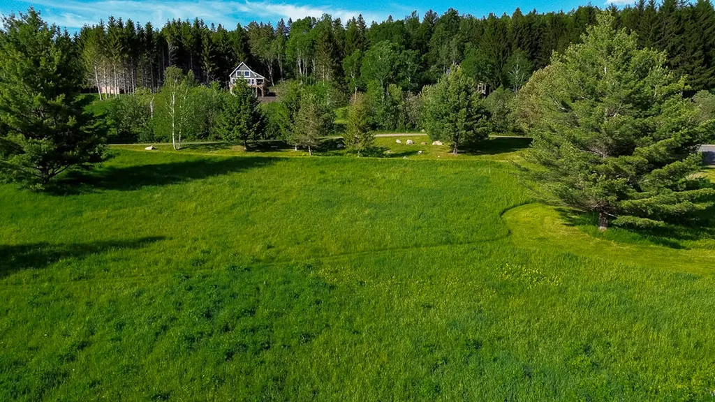 M42L37 2 Kendall Farm Trail Rangeley ME 04970