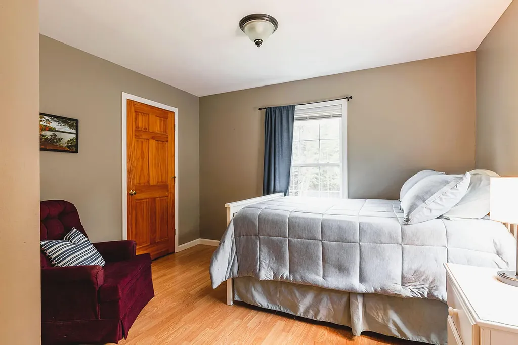76 Hill Street South Thomaston ME 04858
