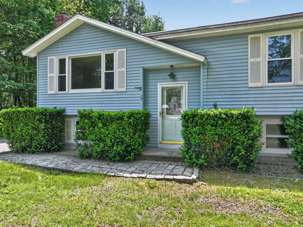 79 Ross Road Old Orchard Beach ME 04064