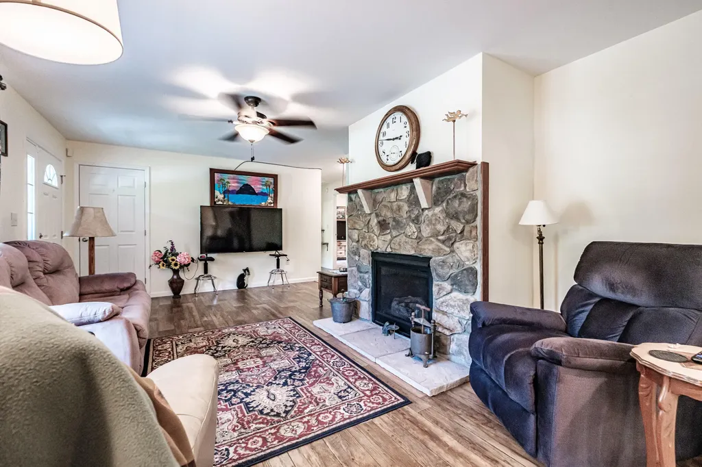 248 Hooper Ledge Road Paris ME 04281