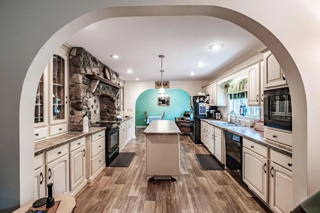 248 Hooper Ledge Road Paris ME 04281