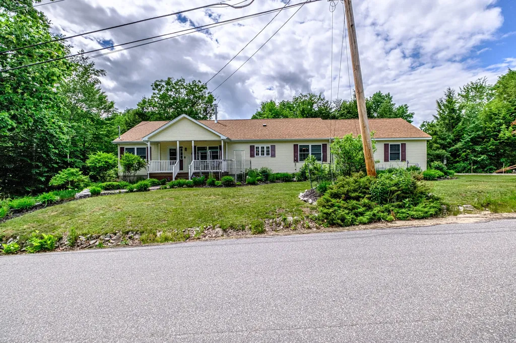 248 Hooper Ledge Road Paris ME 04281