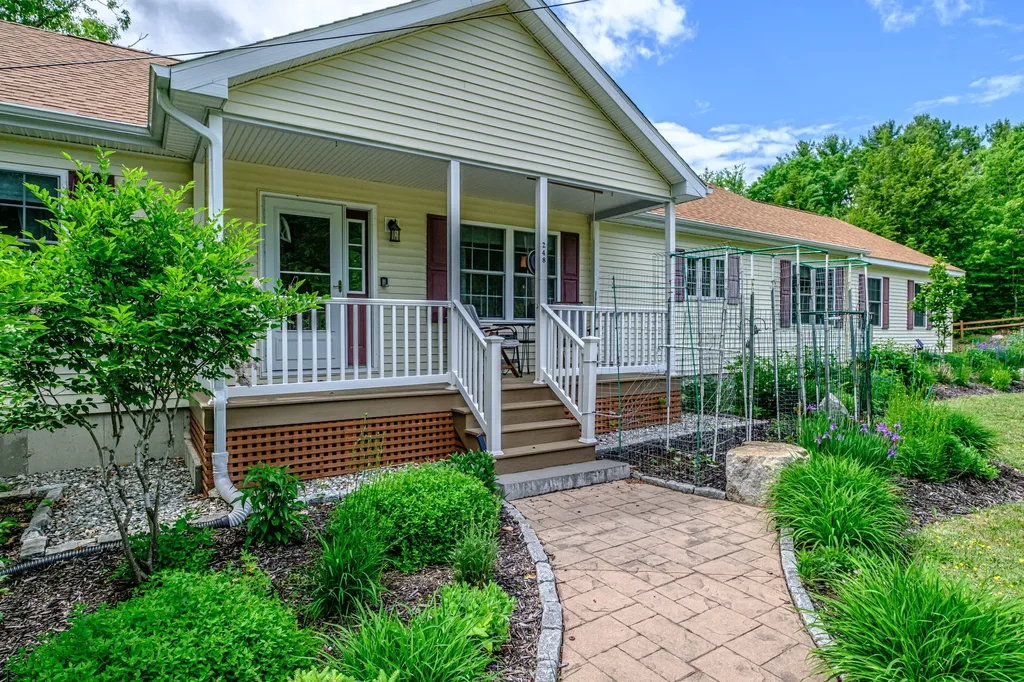 248 Hooper Ledge Road Paris ME 04281