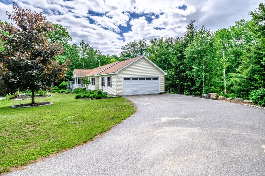 248 Hooper Ledge Road Paris ME 04281
