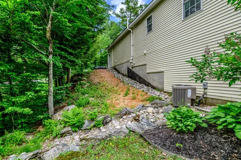 248 Hooper Ledge Road Paris ME 04281