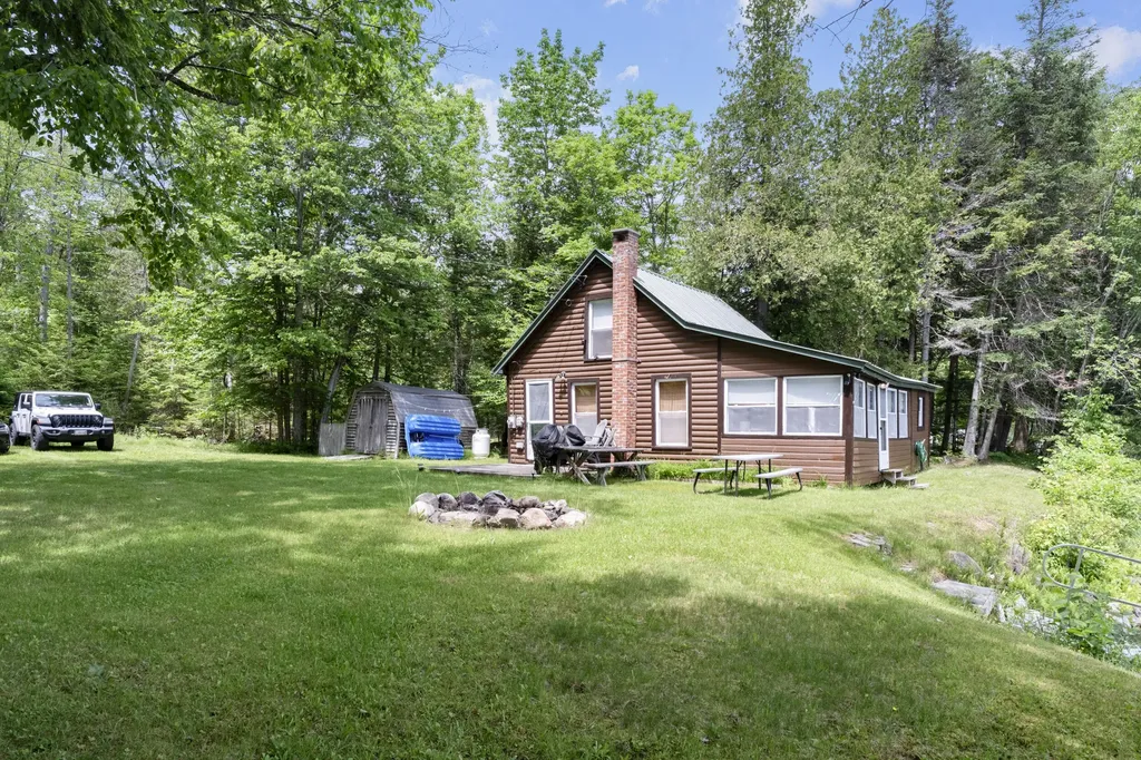 25 Allen Avenue Canaan ME 04924