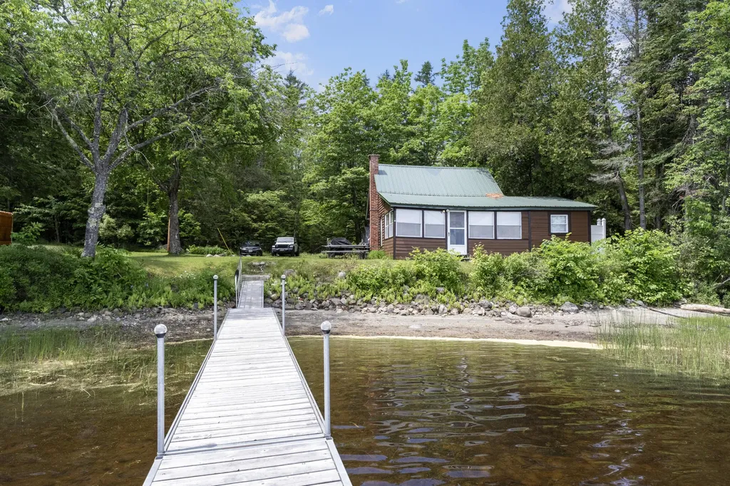 25 Allen Avenue Canaan ME 04924