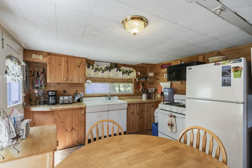 25 Allen Avenue Canaan ME 04924