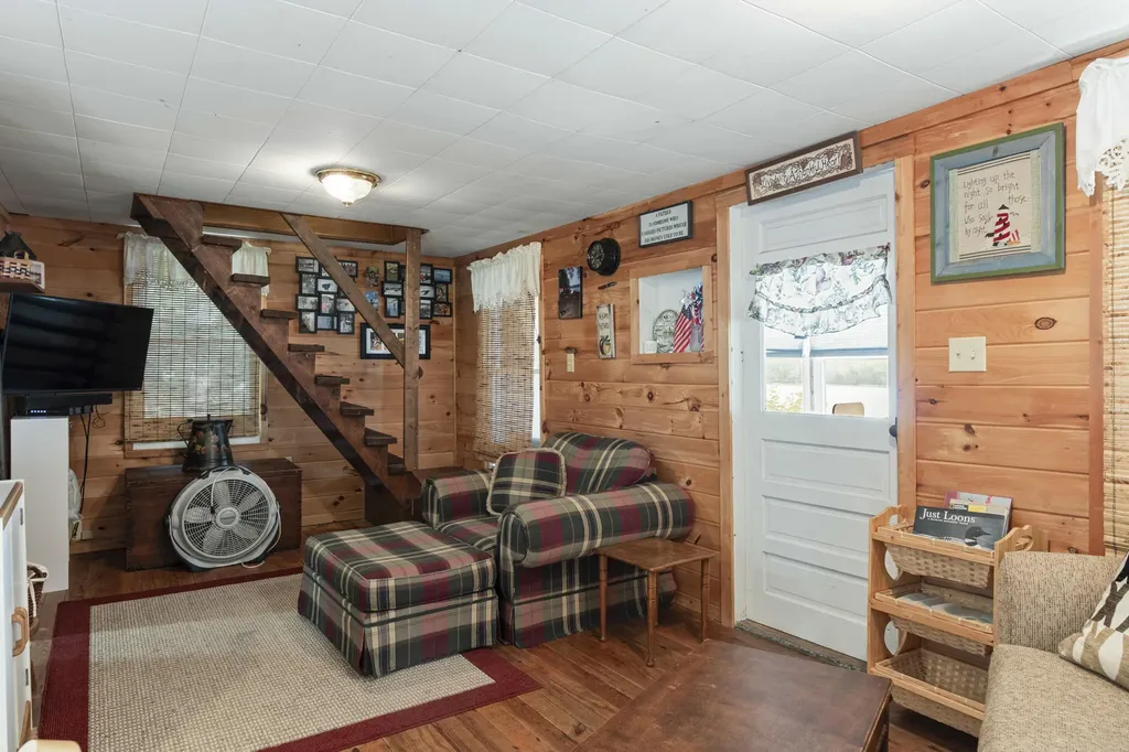 25 Allen Avenue Canaan ME 04924