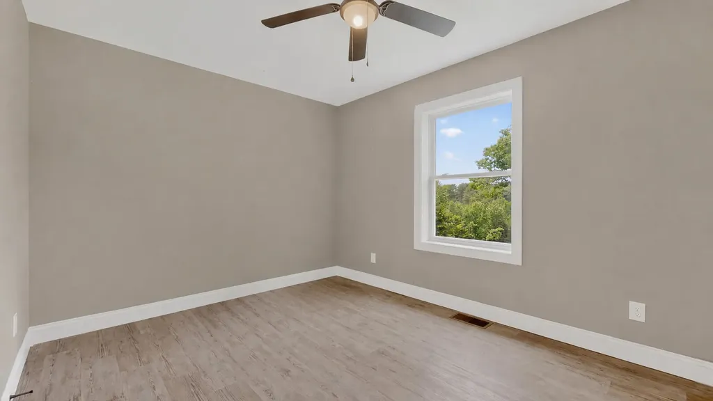 42 Hobbs Hill Lane Harrison ME 04040
