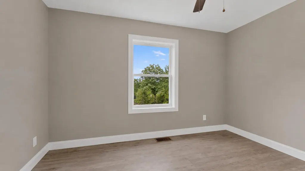 42 Hobbs Hill Lane Harrison ME 04040