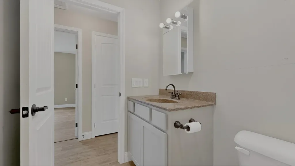 42 Hobbs Hill Lane Harrison ME 04040