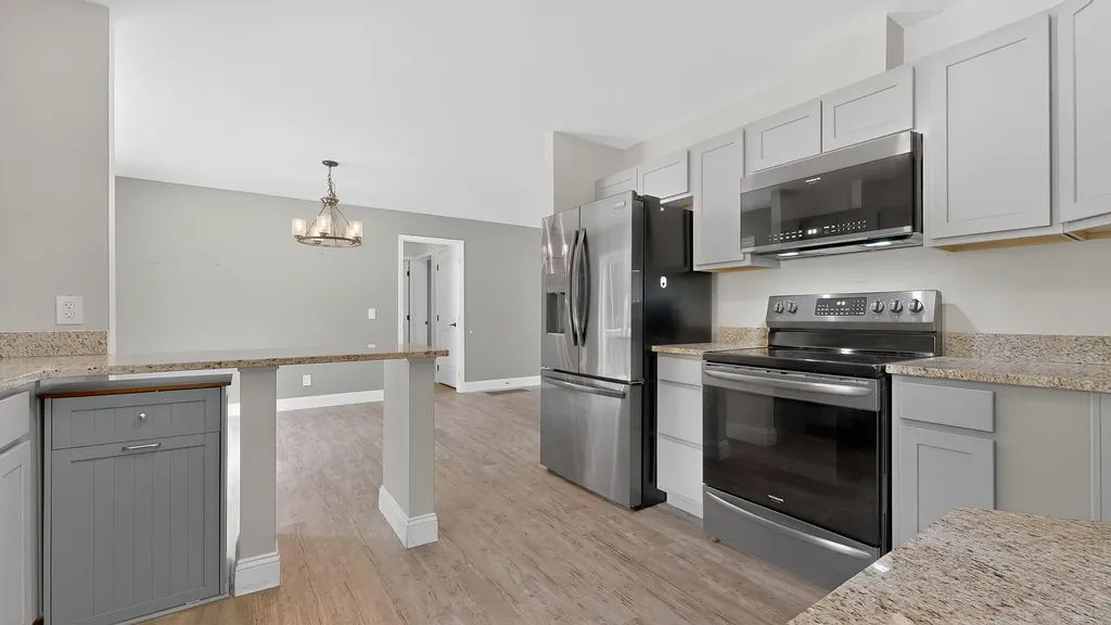 42 Hobbs Hill Lane Harrison ME 04040
