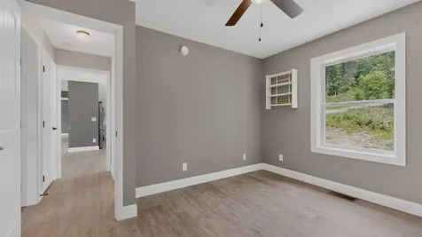 42 Hobbs Hill Lane Harrison ME 04040