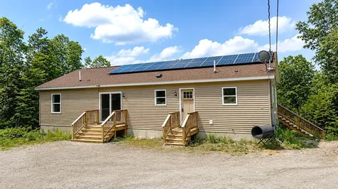 42 Hobbs Hill Lane Harrison ME 04040