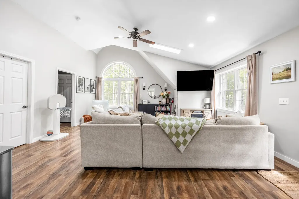 18 Brassua Lane Orrington ME 04474