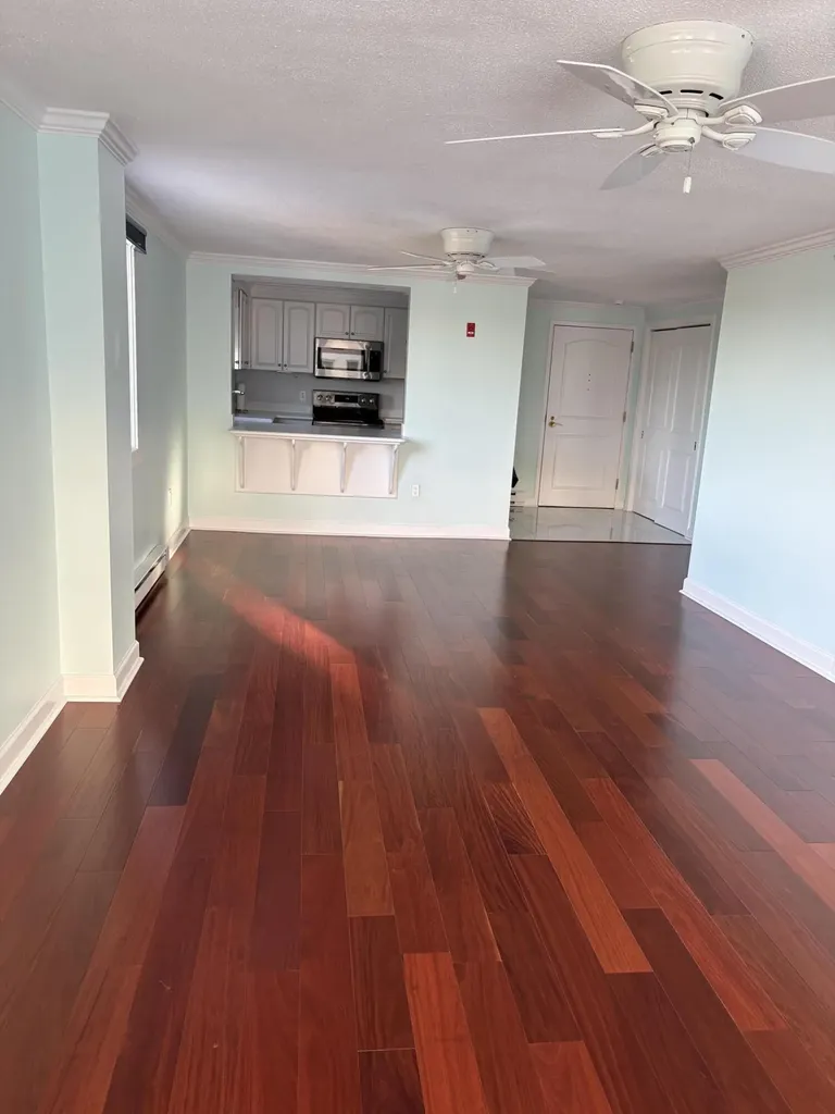 221 E Grand Avenue Old Orchard Beach ME 04064